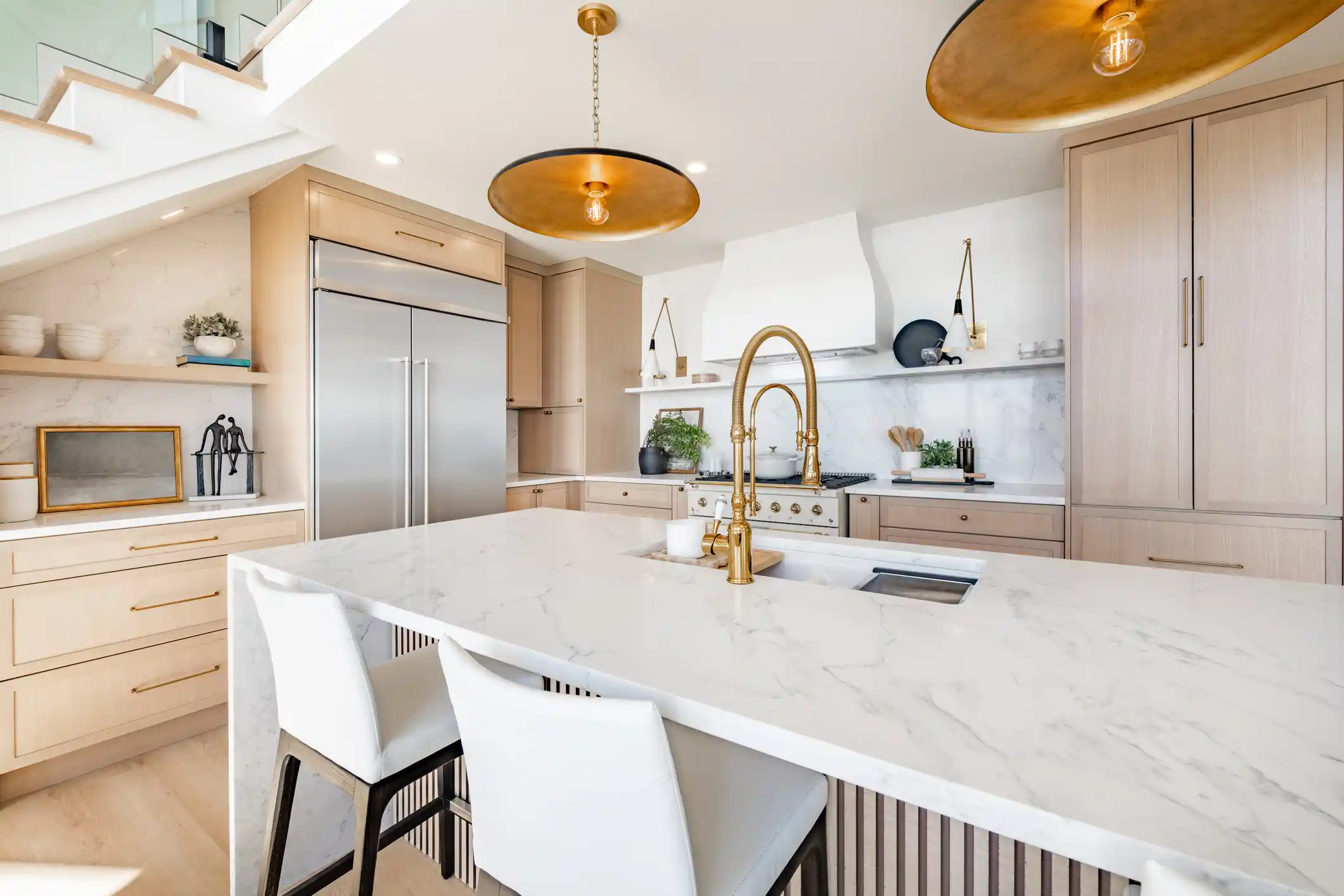 White Montreal Quartzite